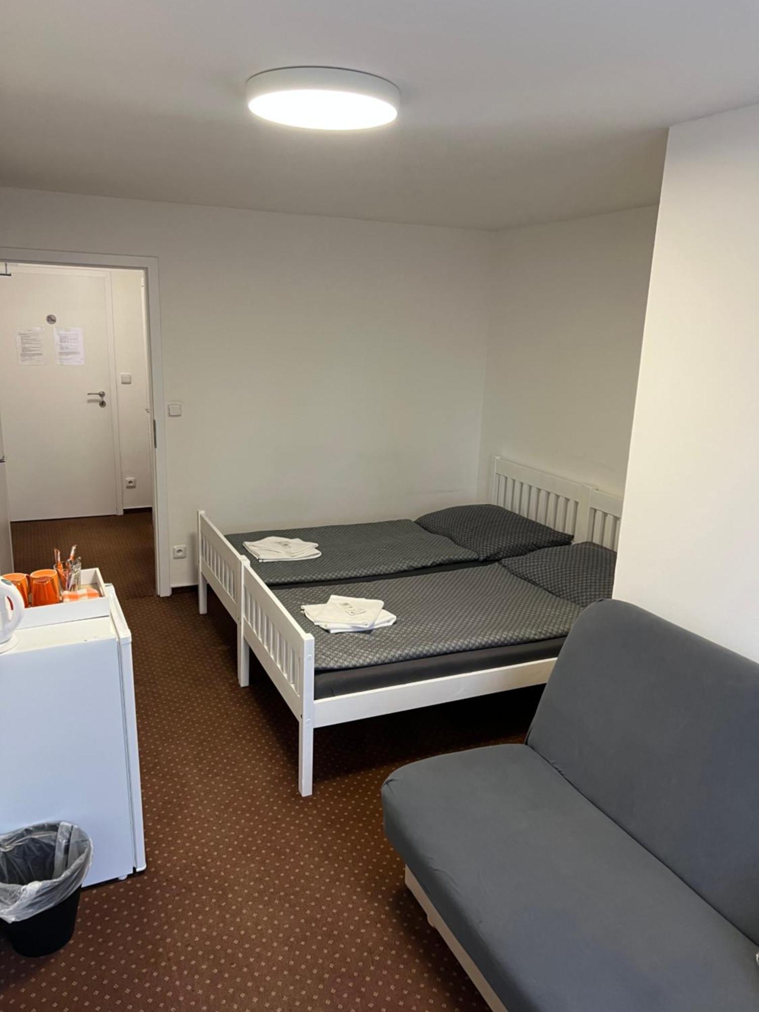 Pension Hajek Прага Экстерьер фото
