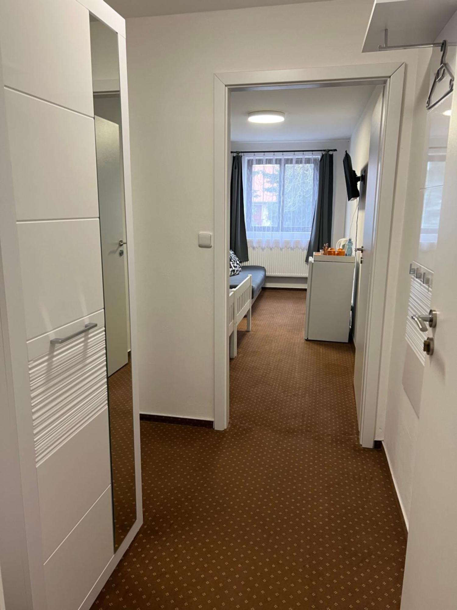 Pension Hajek Прага Экстерьер фото