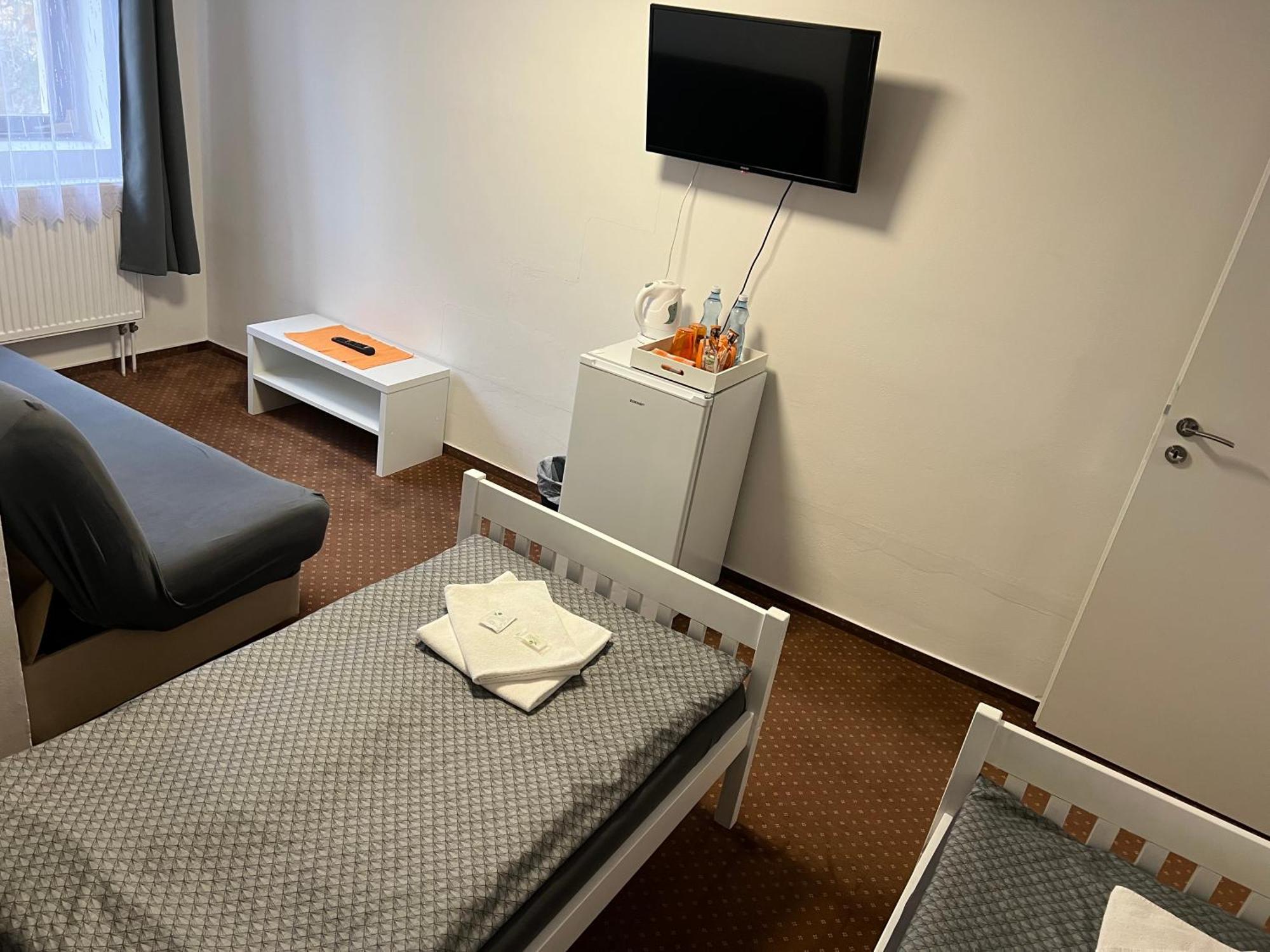 Pension Hajek Прага Экстерьер фото